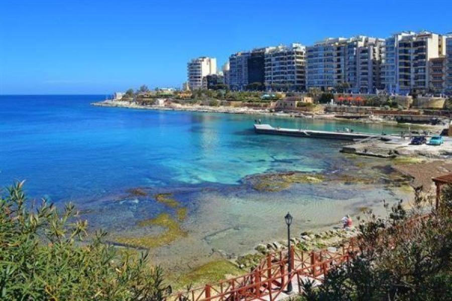 Spectacular Apartment Valletta And Harbour Views 斯利马 外观 照片